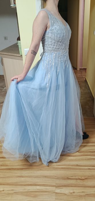 Бална рокля бебешко синьо нова