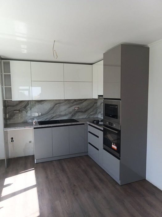 „Кухни и кухненско обзавеждане – нови и по поръчка + 3D Дизайн