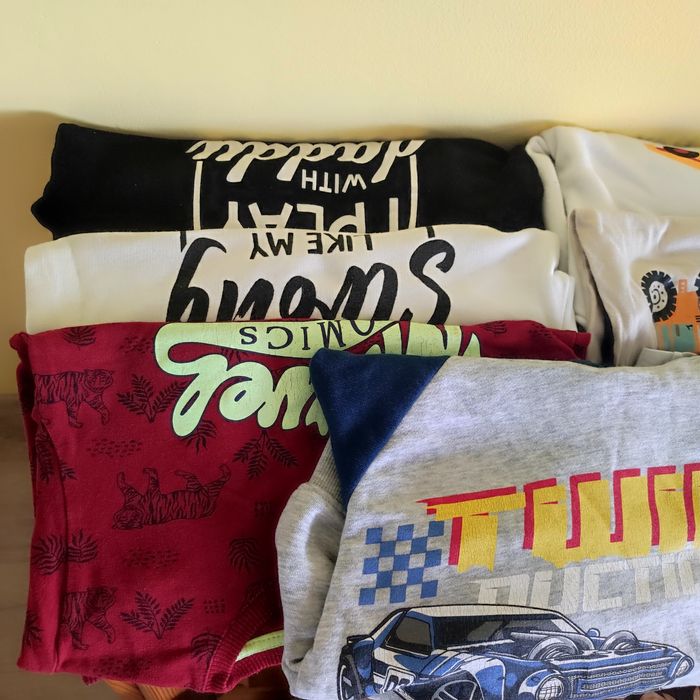 Детски дрехи за момче размери 98-104 см.(цената е за всички 15 бр.)