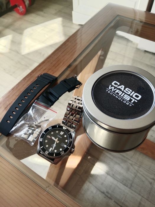 Кварцевые часы Casio