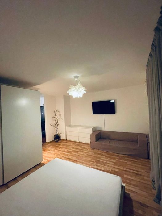Pf inchiriez apartament 1 camera Pacurari
