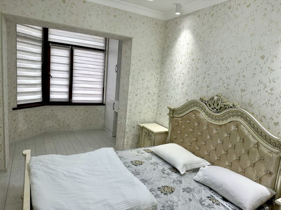 Вогзал.Сдаётся 3х комнатная Люкс в Новостройке.KARAVAN,магазин