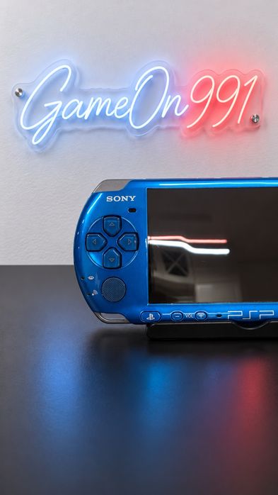 Sony PSP 3000, Modat, 550 jocuri, 9 în 1, husă, brațară, folie