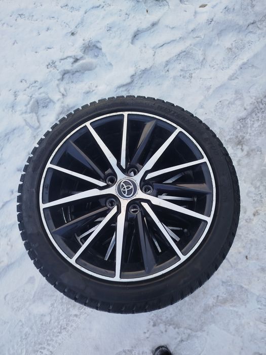 Диски с резиной на Камри 70