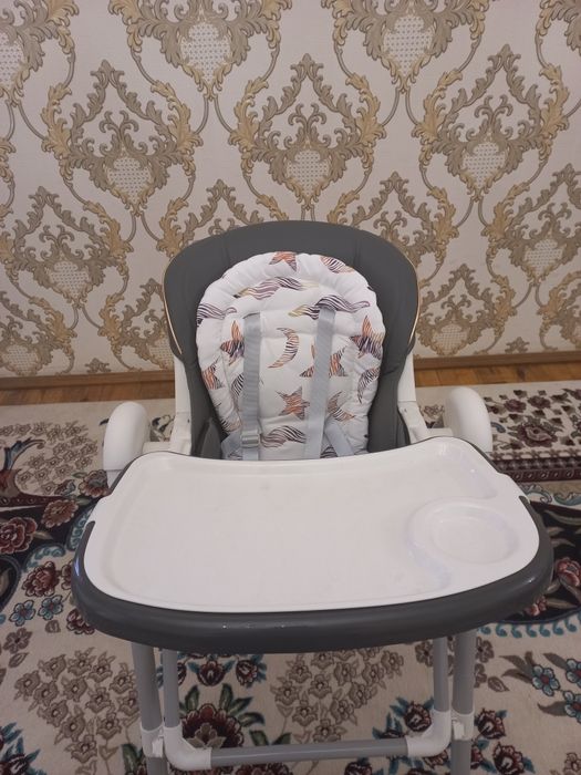 Детский стул для кормления