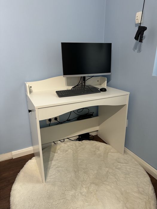 Бюро от ИКЕА (серия Smagora)