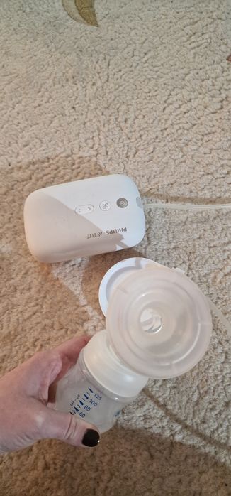 Pompă de sân electrică Philips Avent – Portabilă, masaj & stimulare