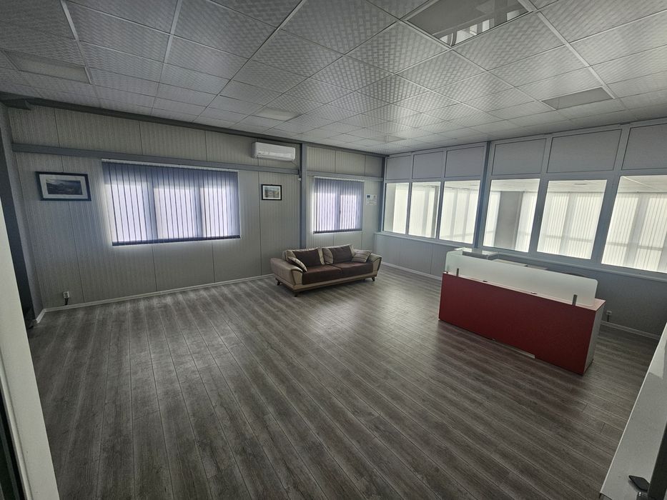 Дава се под наем Магазин в Кърджали, Боровец - 250 кв.м за 816 € - Снимка #9