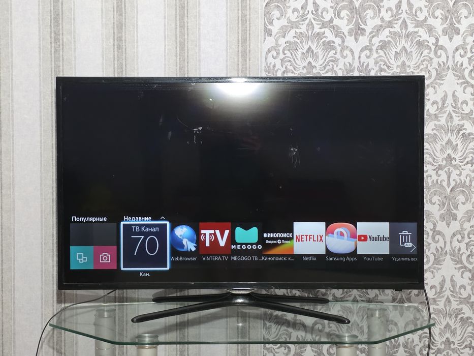 Продам Smart TV Samsung