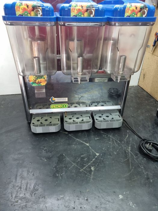 Distribuitor de bauturi, suc rece, Limonadă,