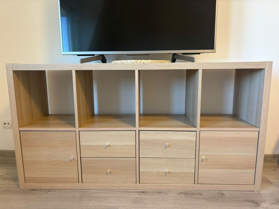 Comodă modernă 148 cm cu sertare + Măsuță  de cafea CADOU | Stare excelentă