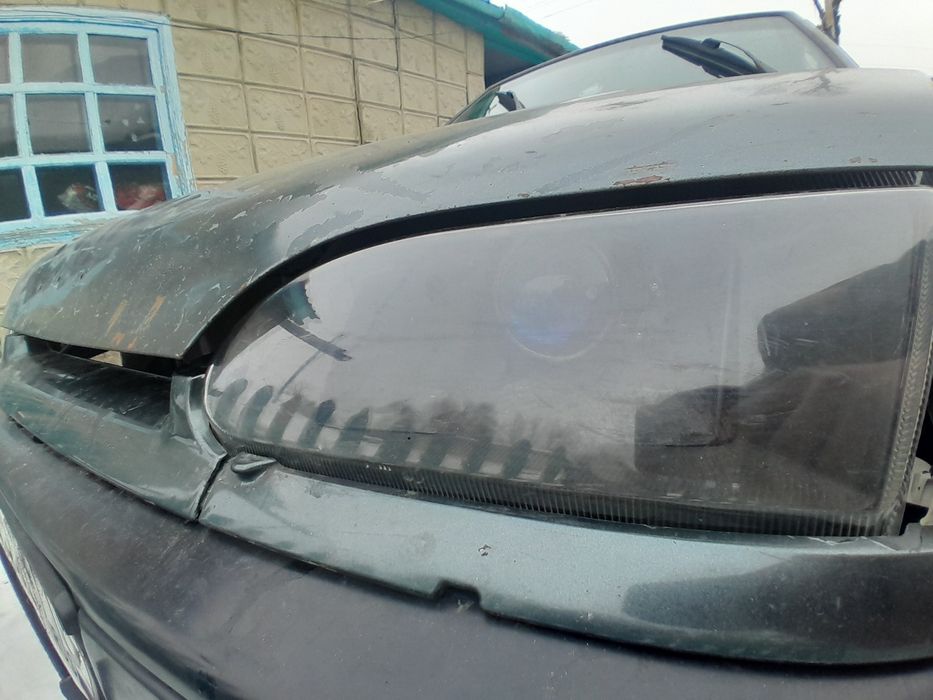 Автомобиль Ваз 2114