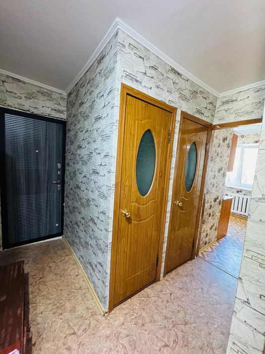 Продам 2х ком квартиру в центре