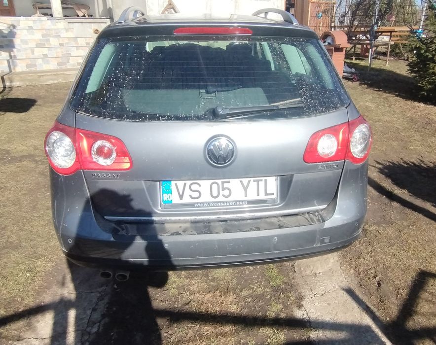 Vând Volkswagen Passat 2.0 TDI, an 2008