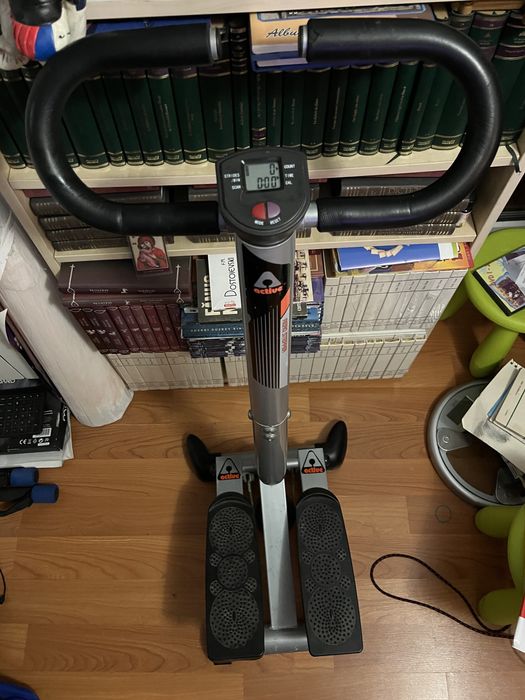 Stepper ACTIVE cu Mâner și Monitor LCD