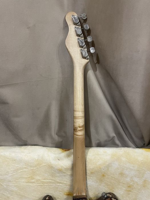 Jolana iris bass