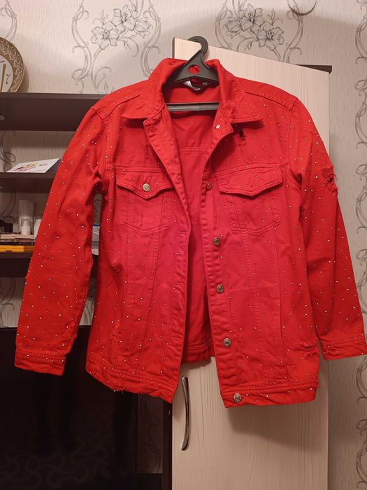 Джинсовая куртка