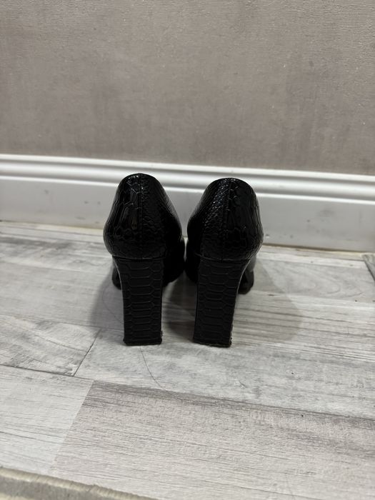 Туфли лакированные