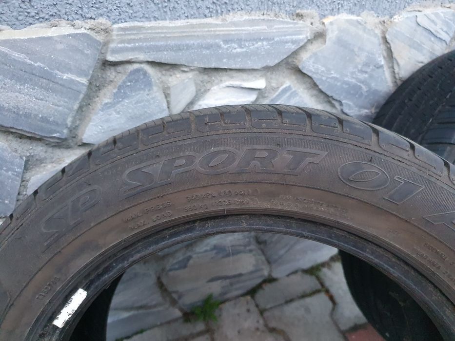 Vând 2 cauciucuri 185 70 16