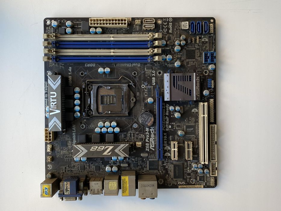 Материнская плата ASRock Z68 Pro3-M + 8GB ddr3 RAM