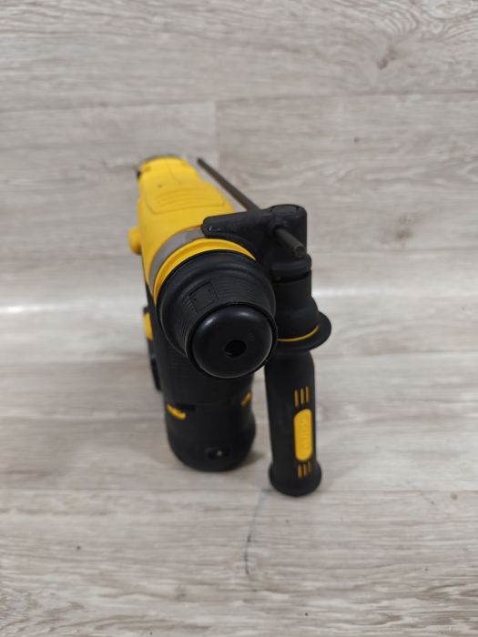 Rotopercutor Dewalt DCH253