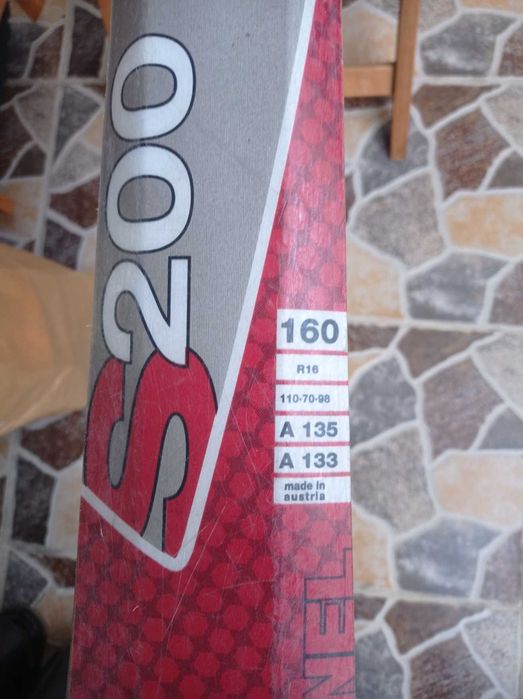 Продават се ски FISCHER S200- 160см. и обувки ROSSIGNOL-37 номер
