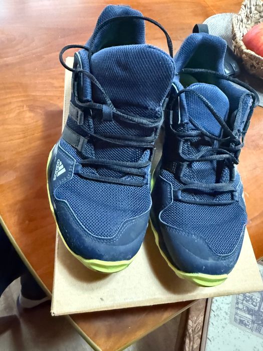 Маратонки скарпини