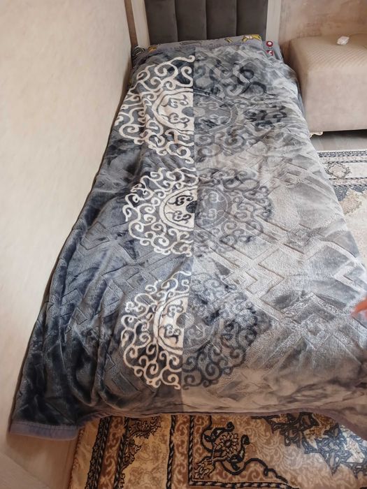 Одеяло 1 спальня димисезонни