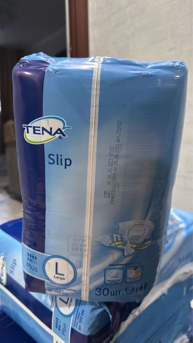 Продам памперсы TENA