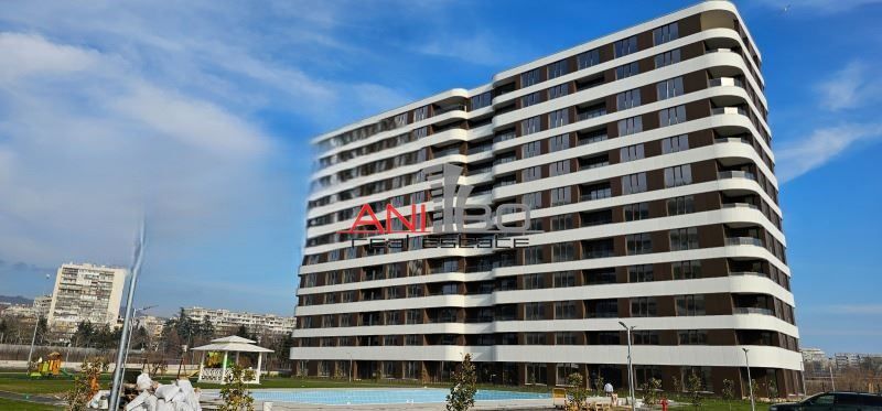 Продава се Тристаен апартамент в Варна, Трошево - 115 кв.м за 2000 €/кв.м - Снимка #4