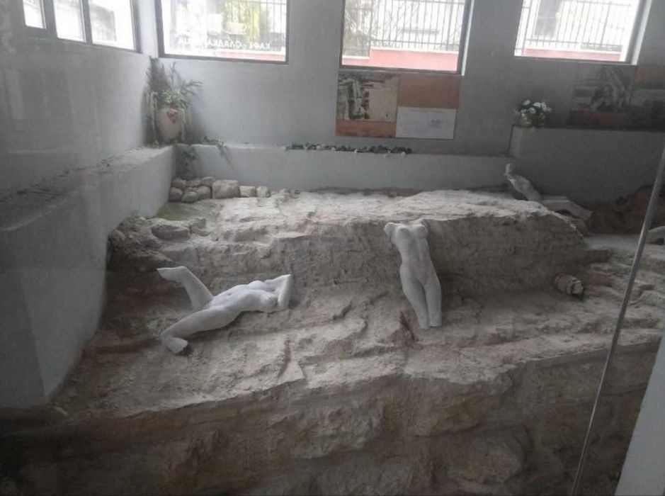 Продавам кокетно кафене 91 м2 в топ център гр. Варна