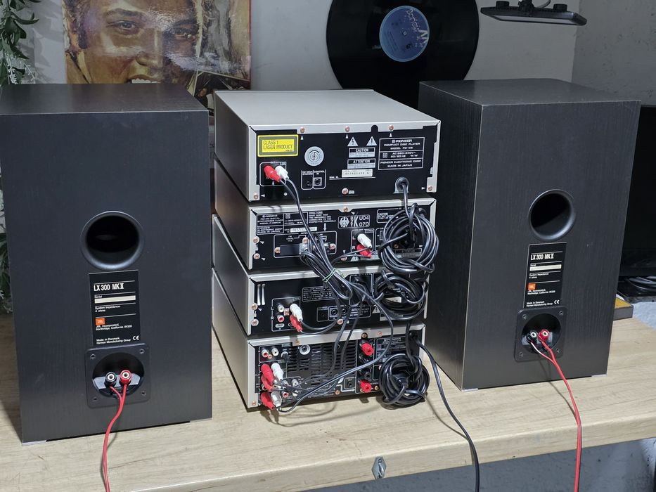 Linie audio PIONEER C5, boxe JBL LX-300 MK2, hifi stereo