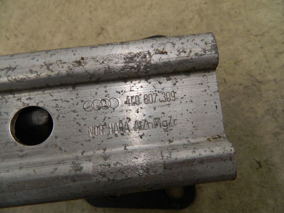 Armatura bara spate, Audi Q7, 2007, 2008, 2009, 2010, 2011, 2012, 2013, 2014, 2015, 4L0807309.