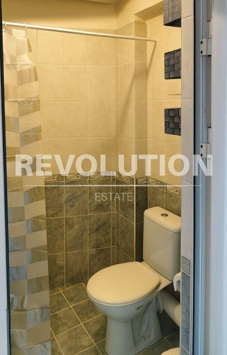 Дава се под наем Двустаен апартамент в Варна, Погреби - 58 кв.м за 375 € - Снимка #5