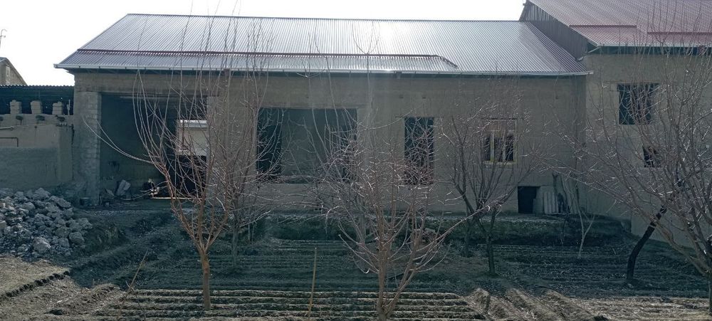 Участок поселок Чархин