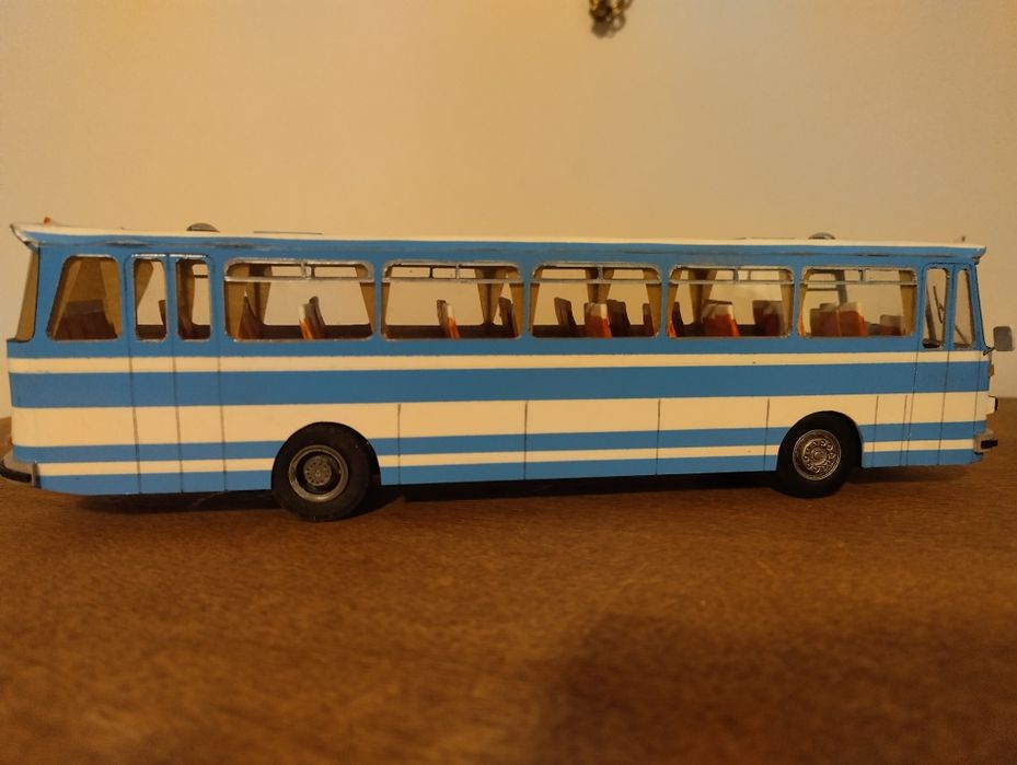 Макет на автобус Чавдар 11М4, мащаб 1.43