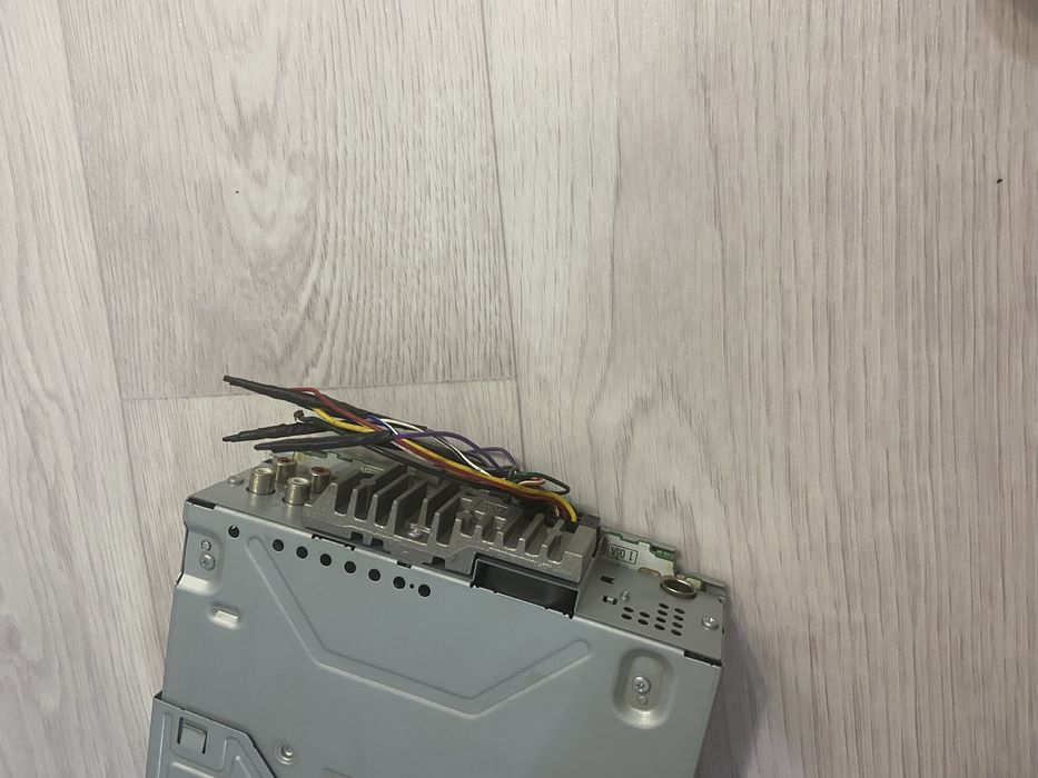 Автомобильный магнитофон