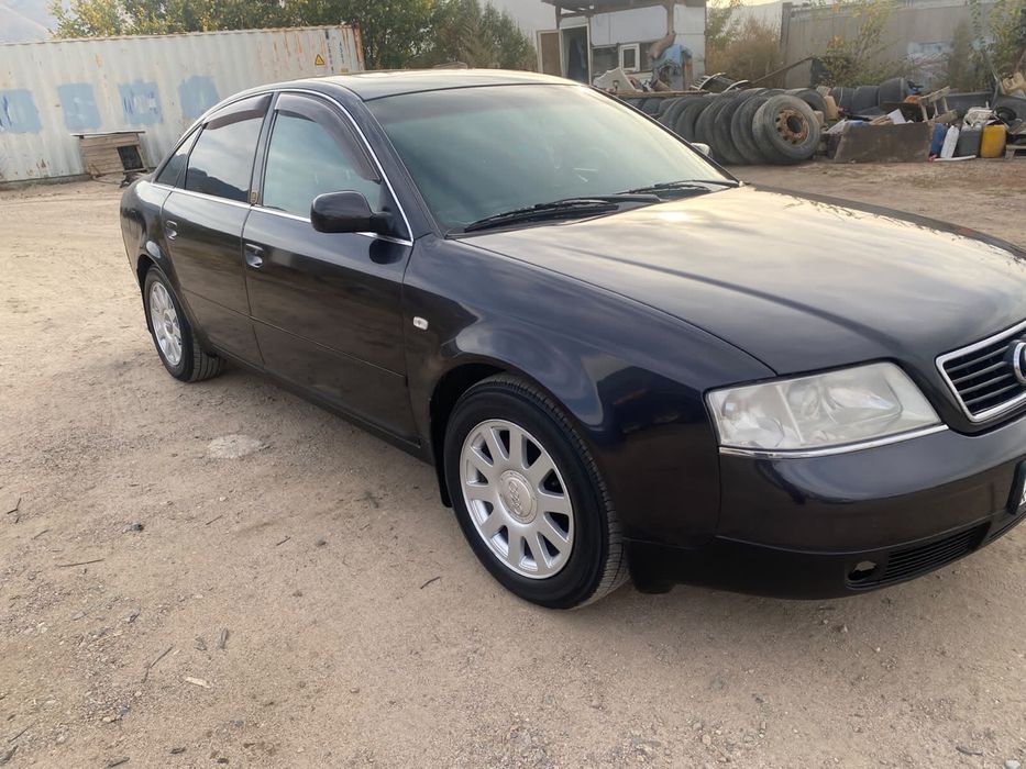 Продам машину Audi