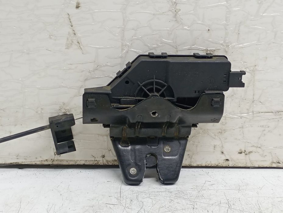 Broasca haion 8196401 BMW Seria 5 E60/E61 (2003 - 2007) 2.0 D m47