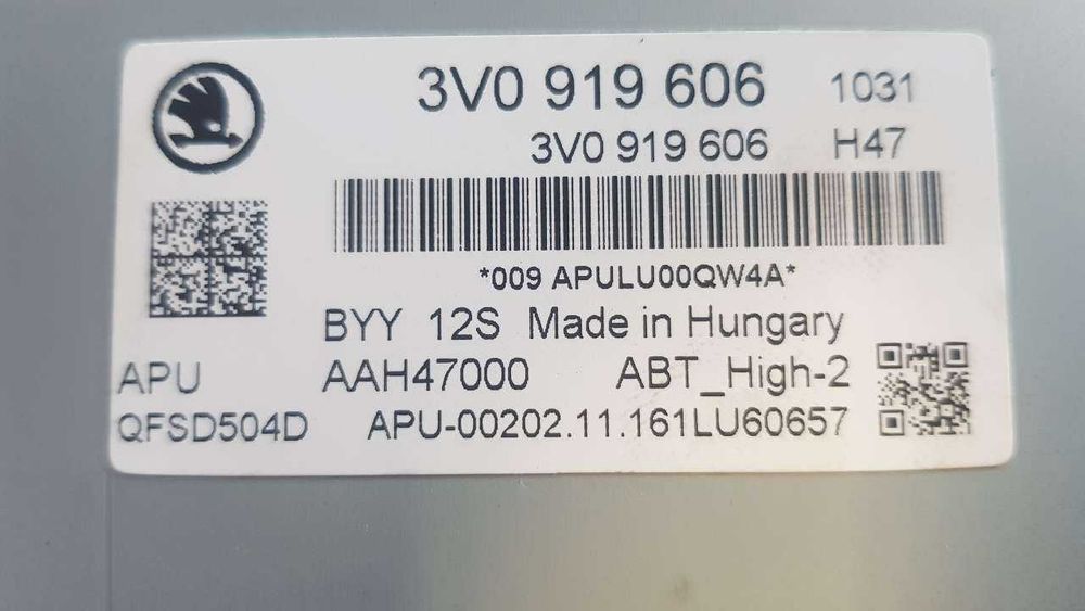 3V0919606 Монитор - дисплей  за  Skoda