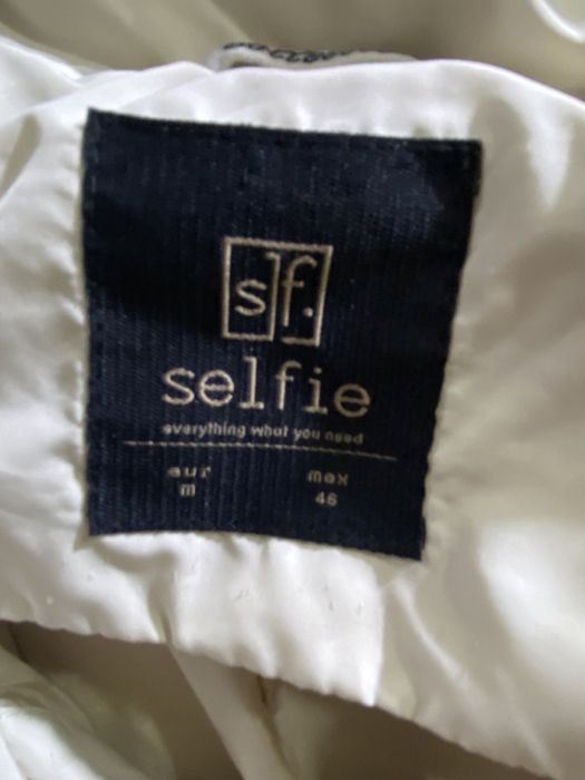 Женская куртка selfie