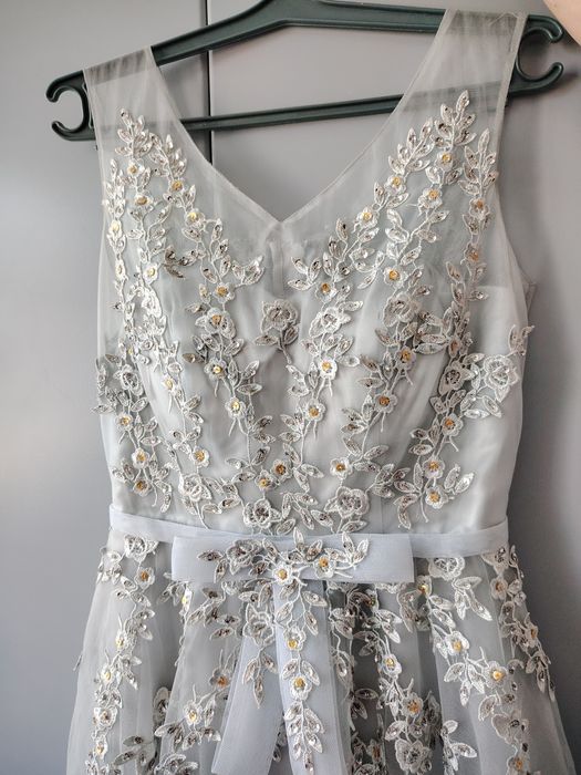 Продам выпускное платье