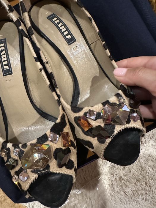 LeSilla Оригинални обувки, два чифта 35/35.5 Намаление