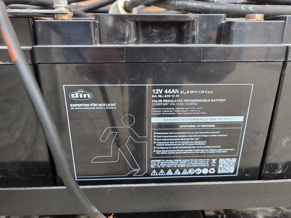 Baterii pentru stocare curent electric!