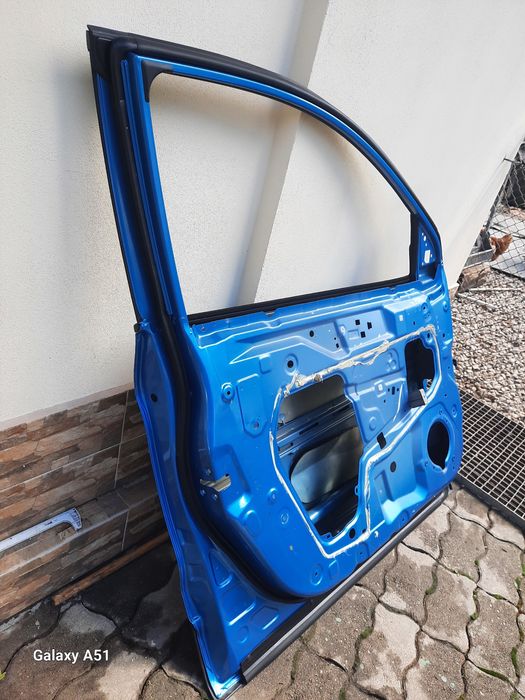 Use stinga fata Nissan Qashqai J11, 2018