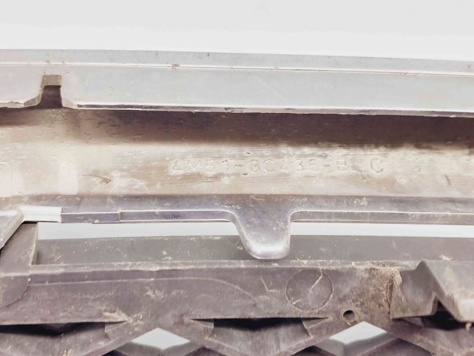 Grila bara fata Ford Focus 2 (DA) [Fabr 2004-2012] 4M51-8138-AE / 4M51