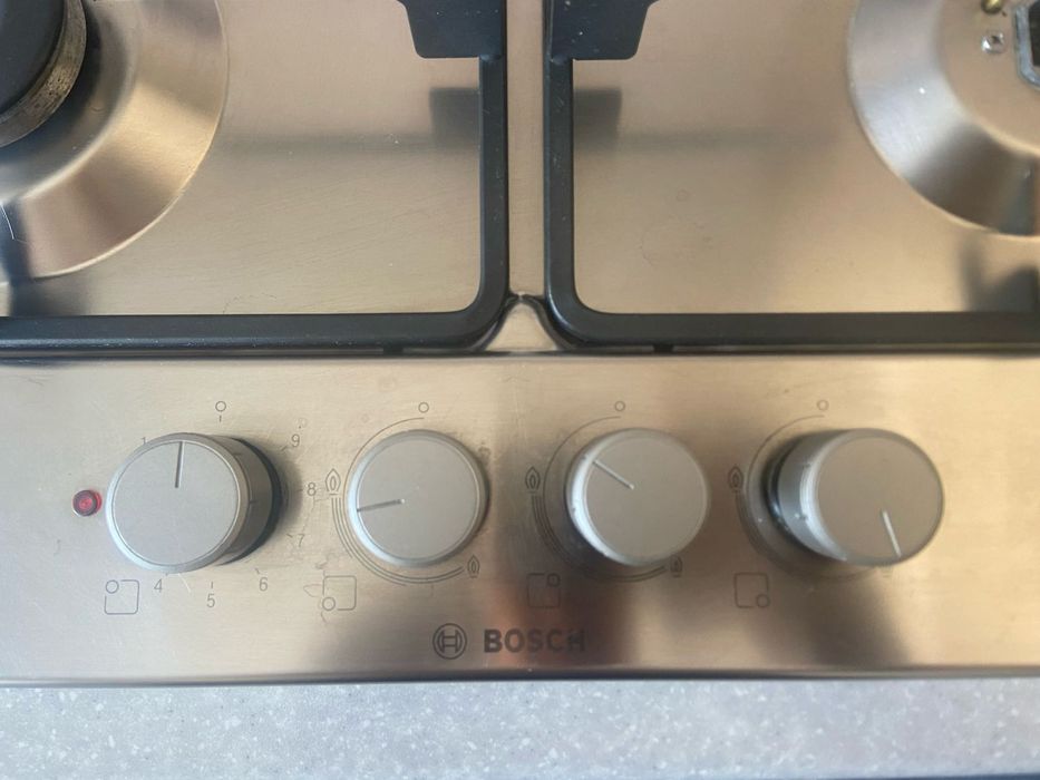 Продам газ плиту BOSCH