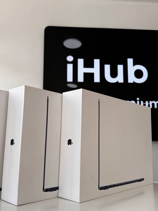 MacBook Air M2 • 16GB/256GB