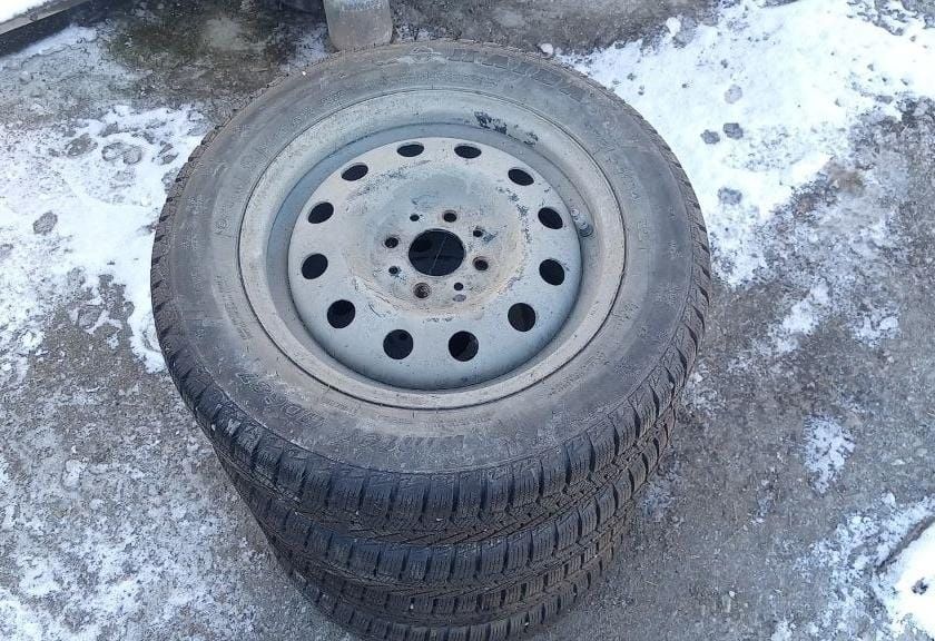 Продам колеса рр 14 зима липучка