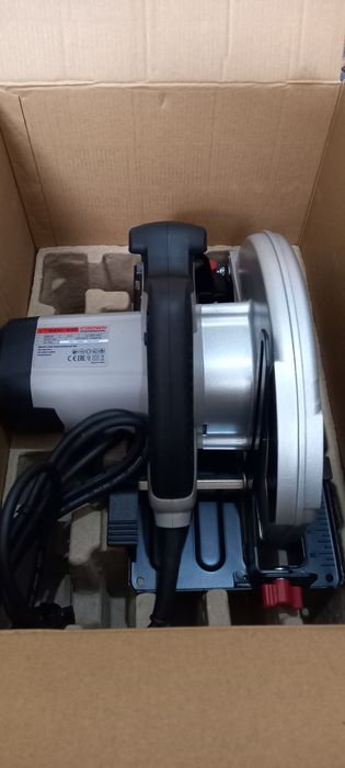 Циркулярная пила CROWN